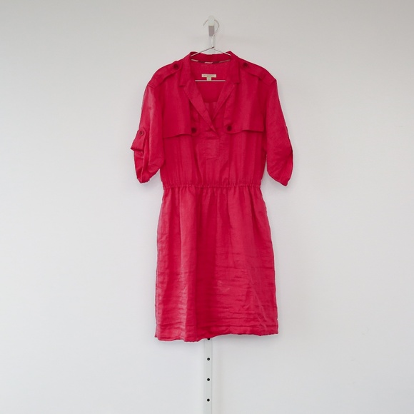 Burberry Dresses & Skirts - Burberry V-Neck Dress